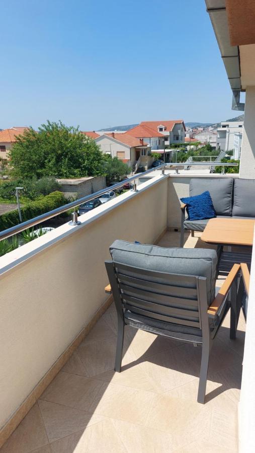 Mislav Apartment Trogir Exterior photo