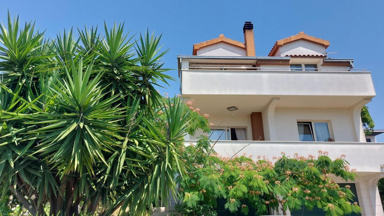 Mislav Apartment Trogir Exterior photo